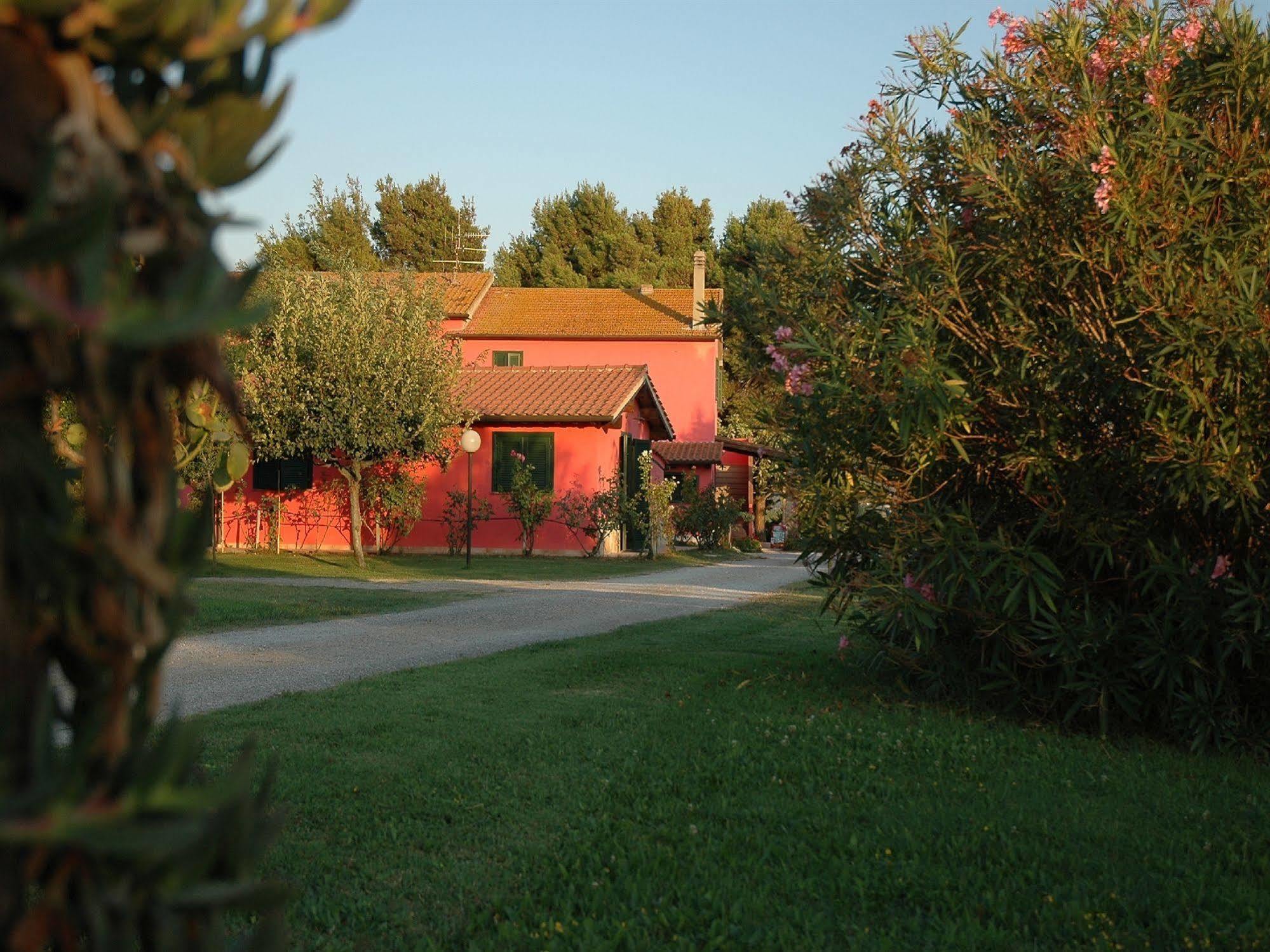 Locanda le Mandriane Albinia Exterior foto
